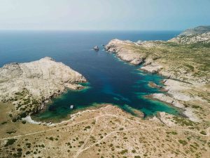 la costa selvaggia del mare di fuori